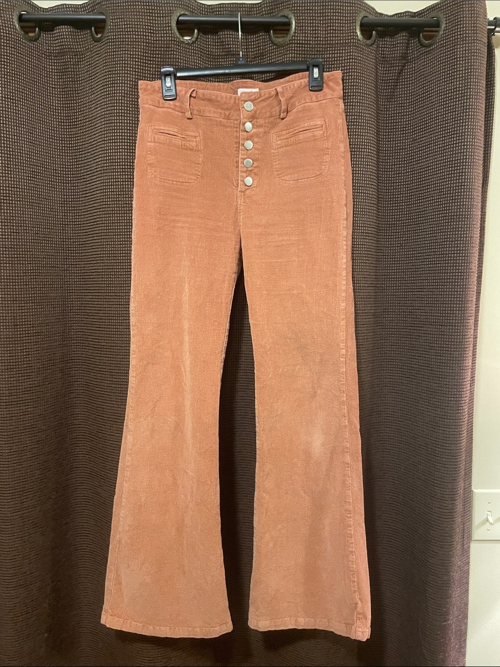 High-Rise Flare Corduroy Jeans in Rusty Orange/Caramel